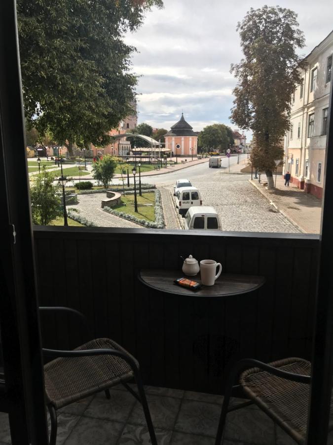 Бажане Місце Kamianets-Podilskyi Exterior foto