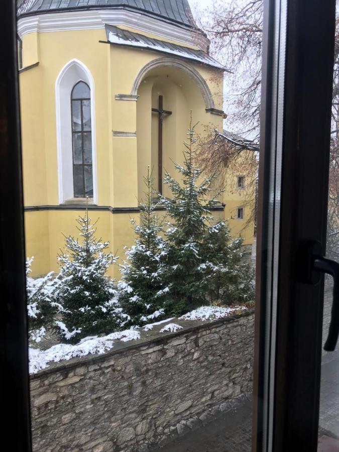 Бажане Місце Kamianets-Podilskyi Exterior foto